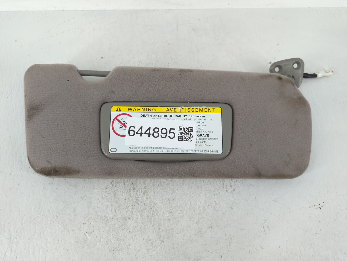 2000-2001 Lexus Es300 Sun Visor Shade Replacement Driver Left Mirror Fits Fits 2000 2001 OEM Used Auto Parts - Oemusedautopa