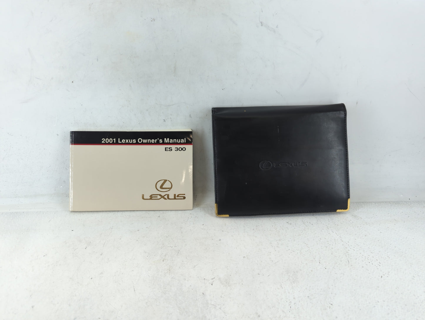 2001 Lexus Es300 Owners Manual Book Guide P/N:01999-33538 OEM Used Auto Parts - Oemusedautoparts1.com