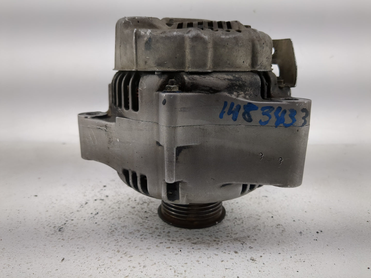 2001-2005 Lexus Gs300 Alternator Replacement Generator Charging Assembly Engine OEM P/N:27060-46300 22455043 Fits OEM Used A