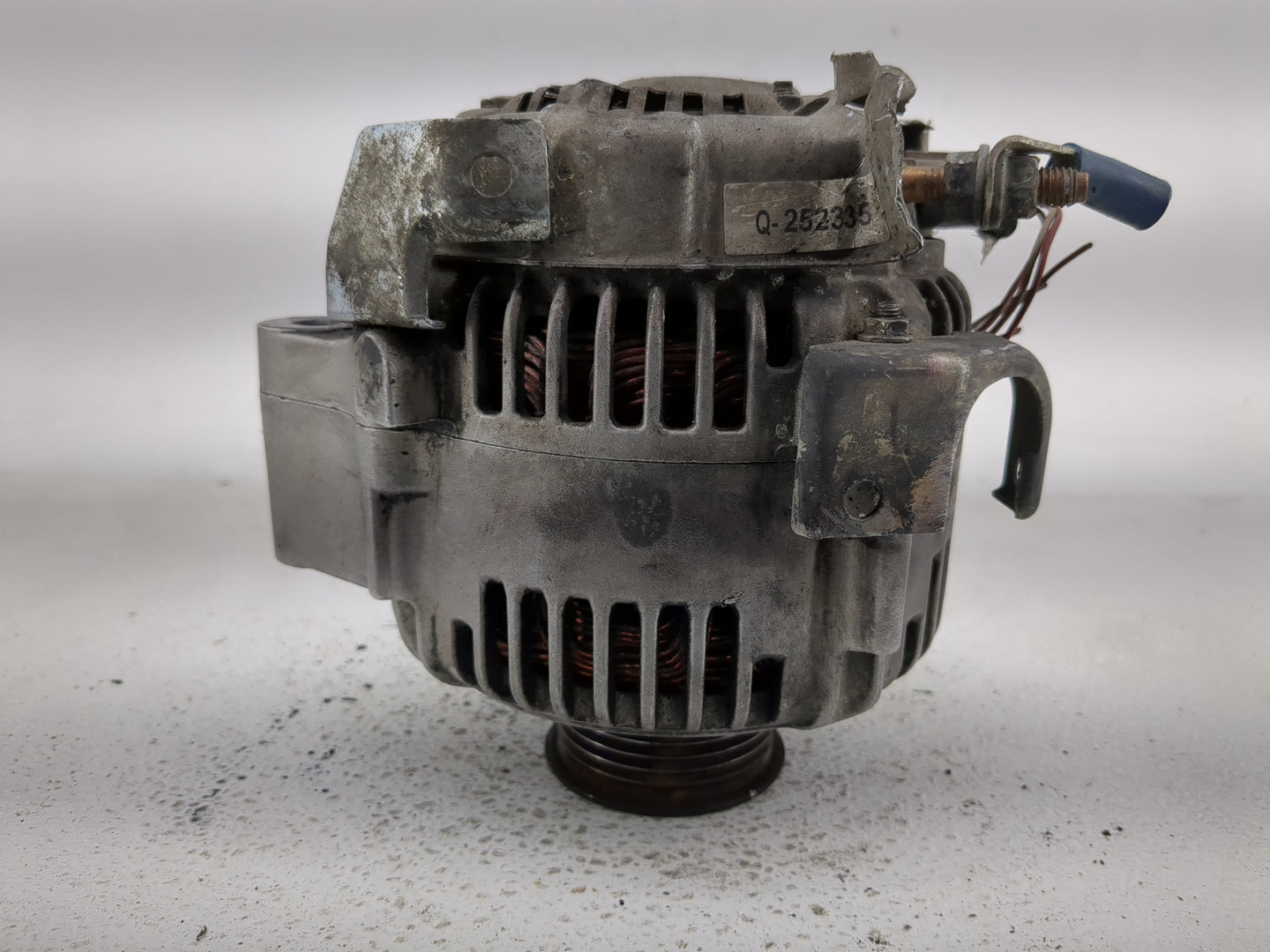 2001-2005 Lexus Gs300 Alternator Replacement Generator Charging Assembly Engine OEM P/N:27060-46300 22455043 Fits OEM Used A