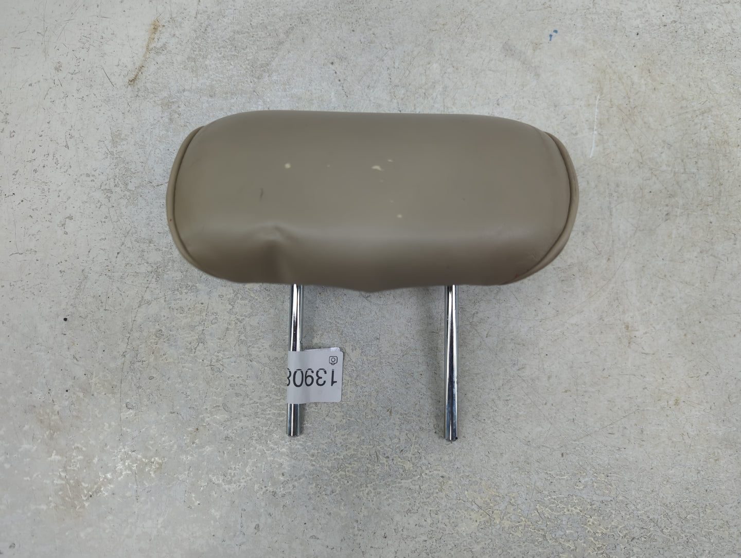 2001 Lexus Gs300 Headrest Head Rest Rear Center Seat Fits OEM Used Auto Parts - Oemusedautoparts1.com