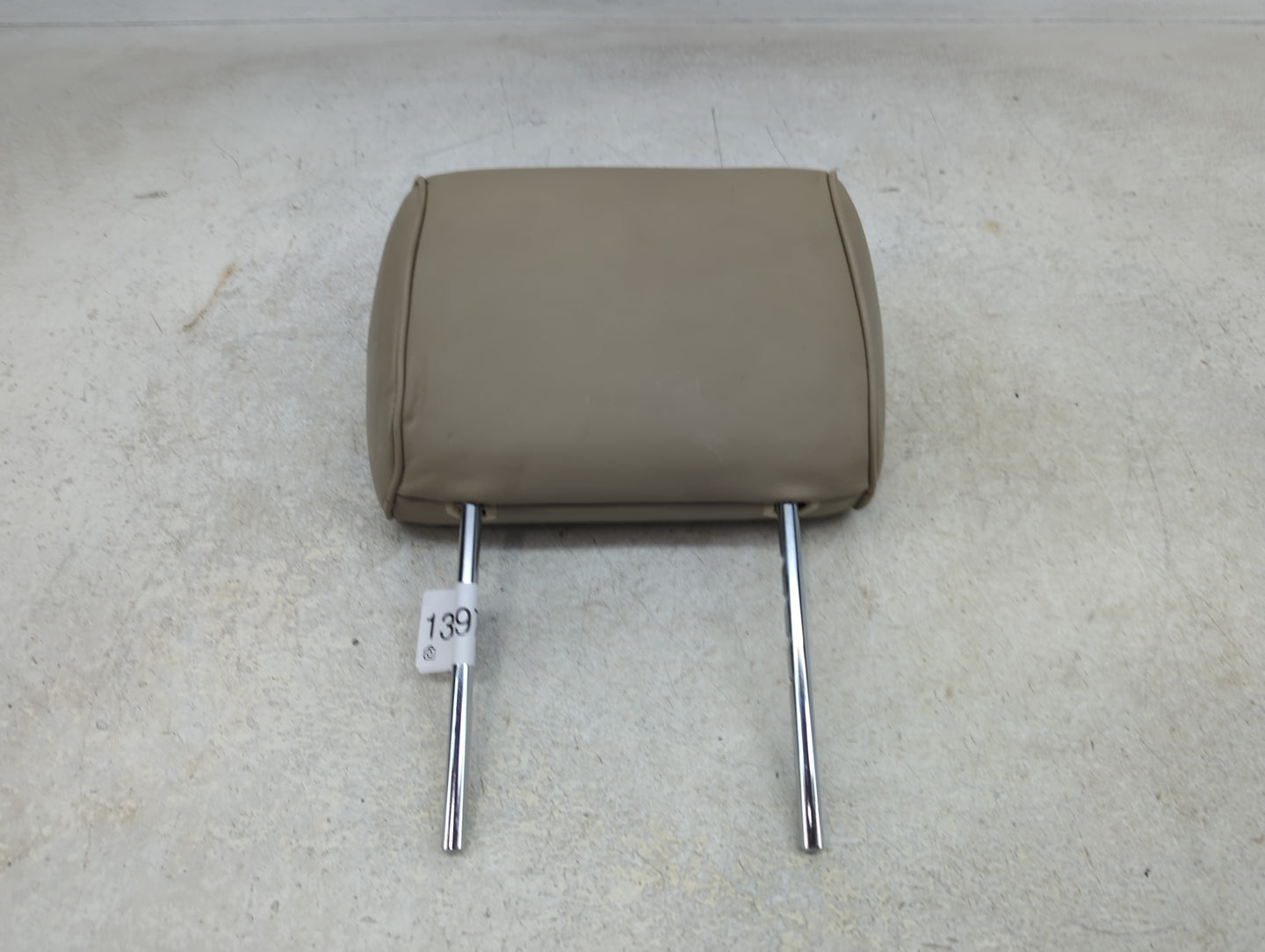 2001 Lexus Gs300 Headrest Head Rest Rear Center Seat Fits OEM Used Auto Parts - Oemusedautoparts1.com