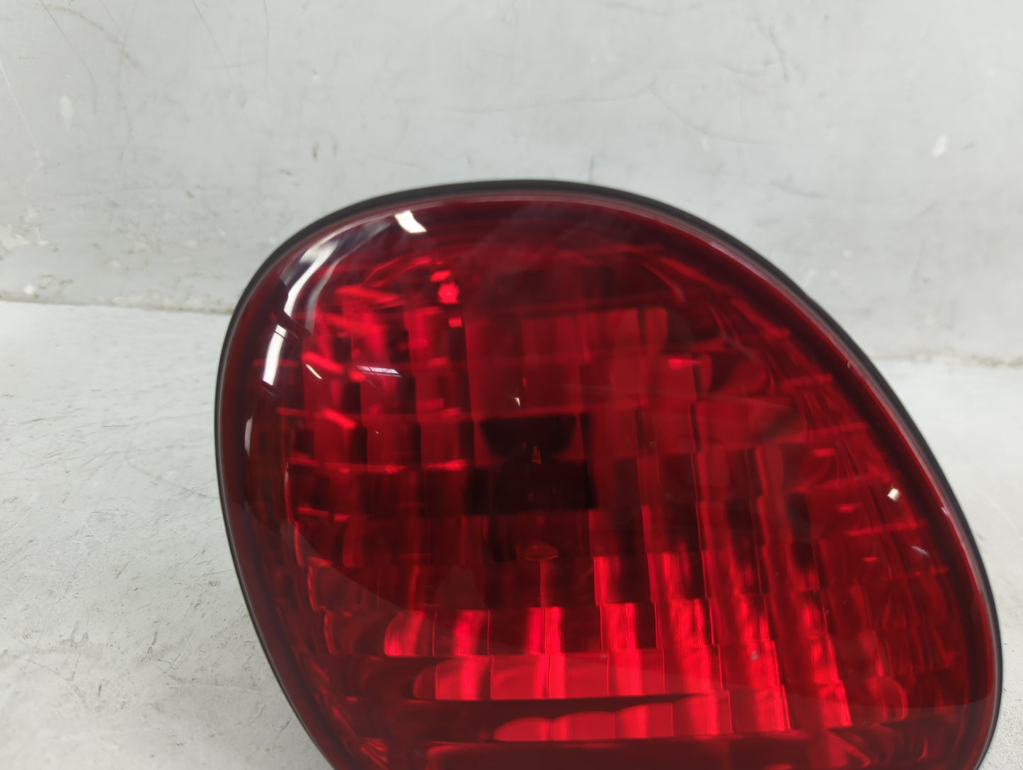 1998-2005 Lexus Gs300 Tail Light Assembly Passenger Right OEM Fits Fits 1998 1999 2000 2001 2002 2003 2004 2005 OEM Used Aut