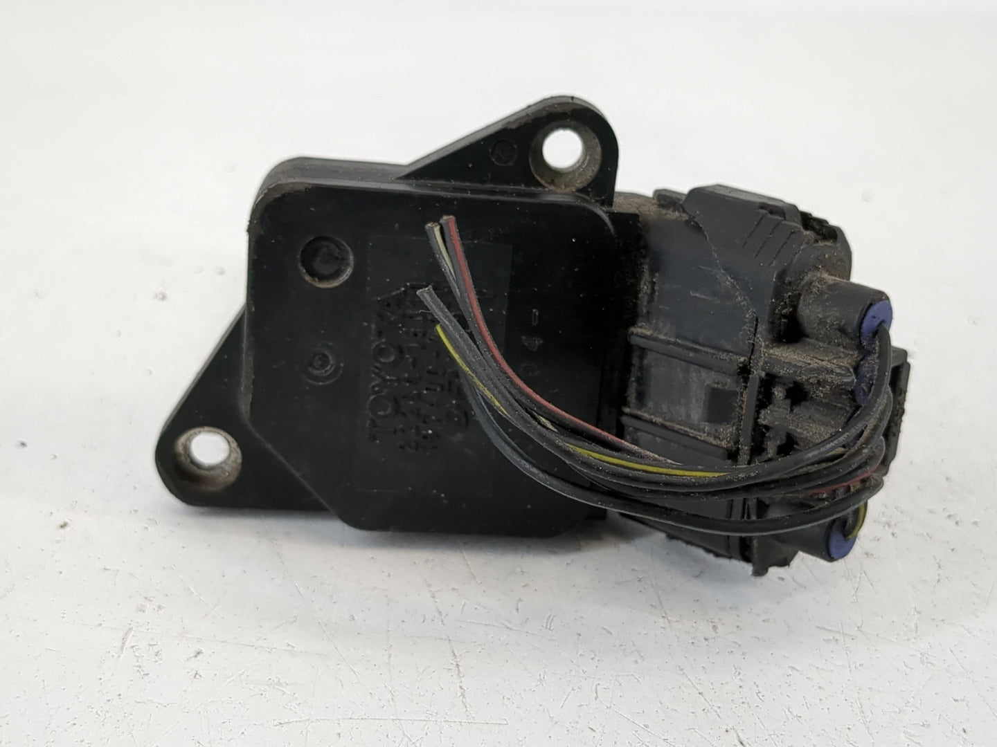 2001-2005 Lexus Gs430 Mass Air Flow Meter Maf 1152721 - Oemusedautoparts1.com
