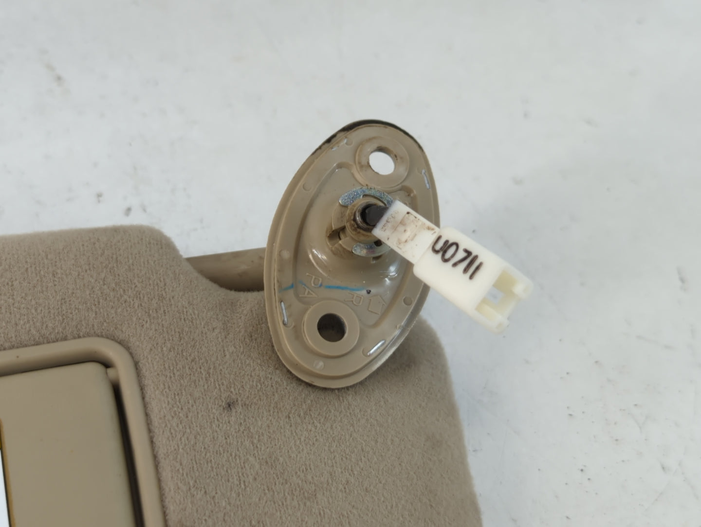 2001-2005 Lexus Gs430 Sun Visor Shade Replacement Passenger Right Mirror Fits Fits 2001 2002 2003 2004 2005 2006 OEM Used Au