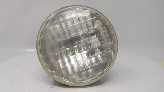 2001 Lexus Is300 Tail Light Assembly Passenger Right OEM Fits OEM Used Auto Parts - Oemusedautoparts1.com