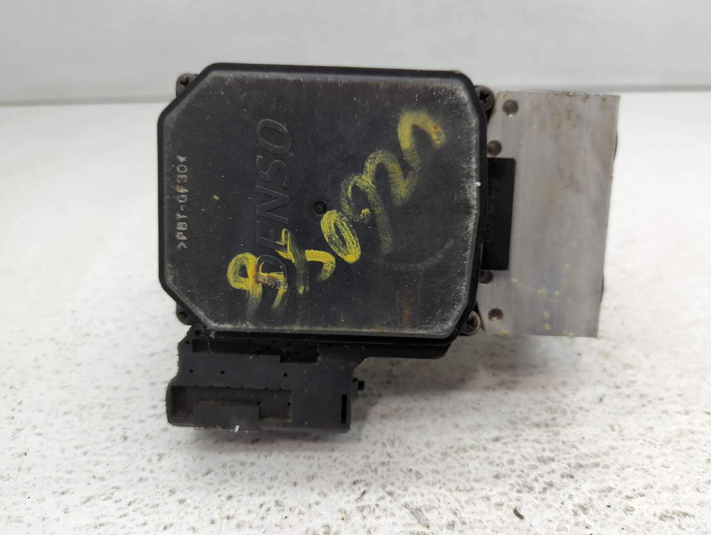 2001-2004 Lexus Ls430 ABS Pump Control Module Replacement P/N:44540-50020 Fits Fits 2001 2002 2003 2004 OEM Used Auto Parts 