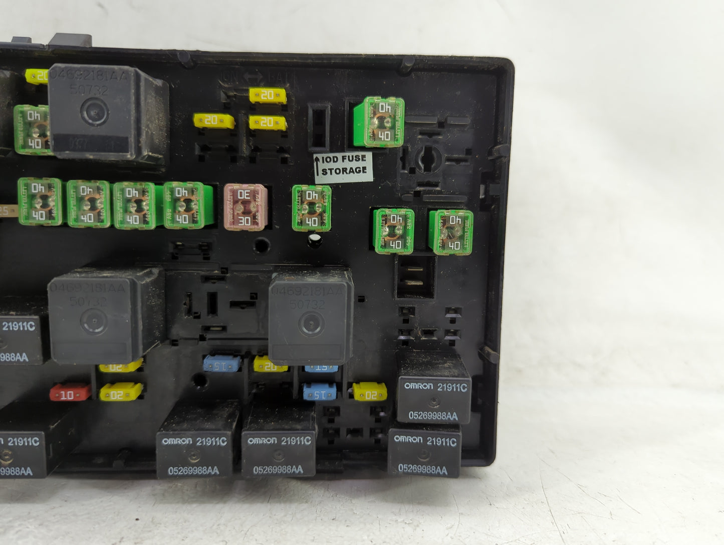 2000-2003 Lexus Rx300 Fusebox Fuse Box Panel Relay Module P/N:05144507AF Fits Fits 2000 2001 2002 2003 OEM Used Auto Parts -