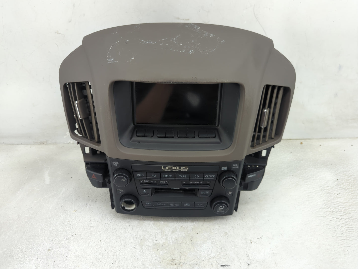 1999-2003 Lexus Rx300 Radio AM FM Cd Player Receiver Replacement P/N:86110-48030 134000-1020A101 Fits OEM Used Auto Parts - 