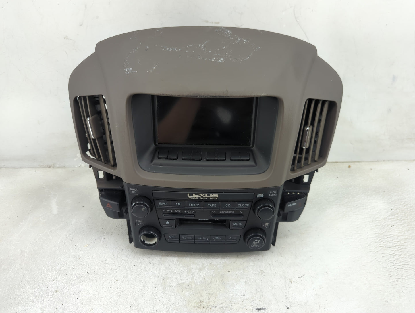 1999-2003 Lexus Rx300 Radio AM FM Cd Player Receiver Replacement P/N:86110-48030 134000-1020A101 Fits OEM Used Auto Parts - 