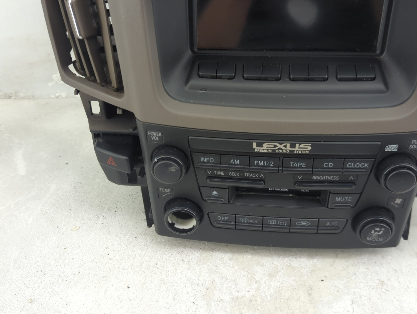 1999-2003 Lexus Rx300 Radio AM FM Cd Player Receiver Replacement P/N:86110-48030 134000-1020A101 Fits OEM Used Auto Parts - 