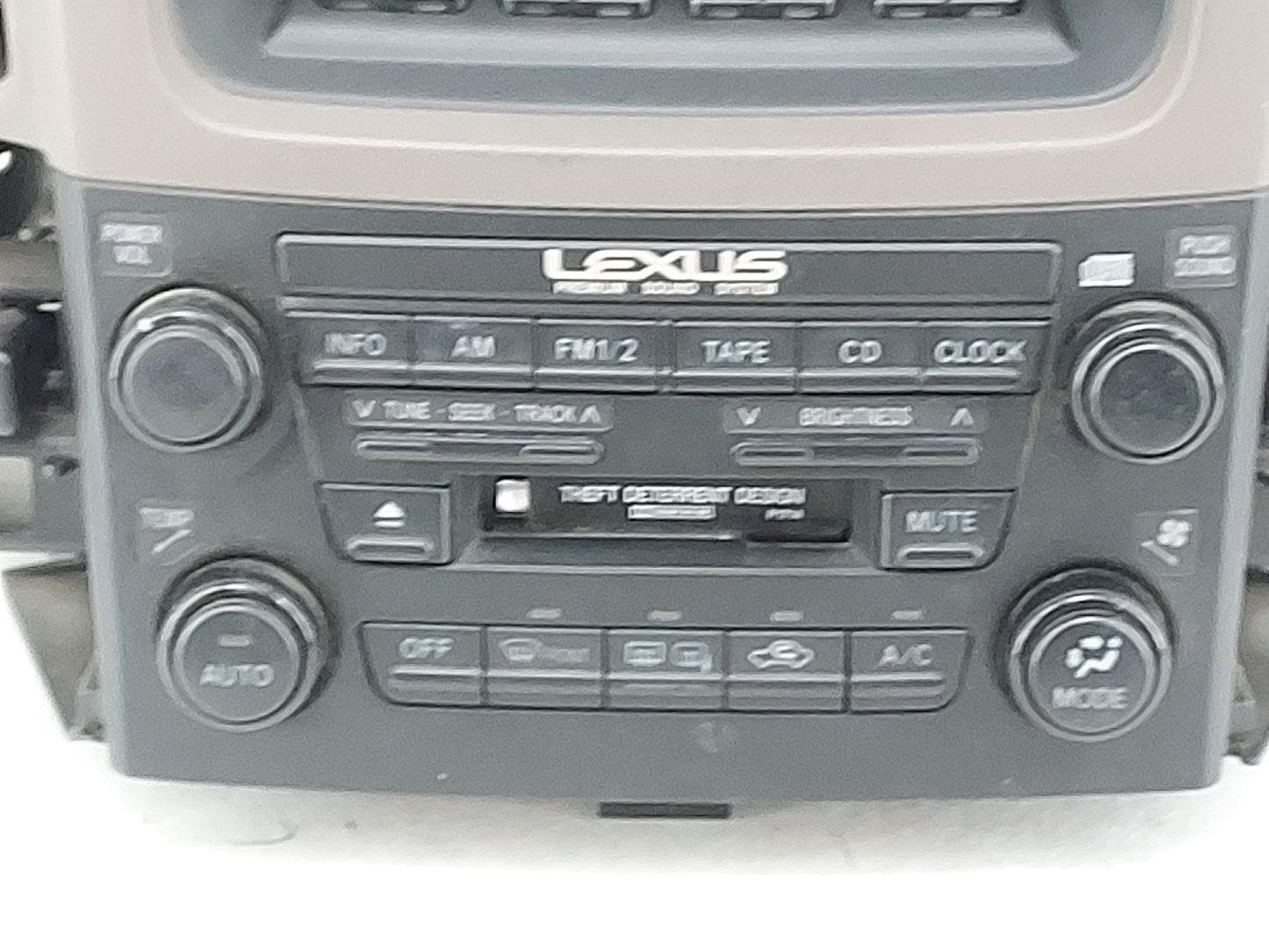 1999-2003 Lexus Rx300 Radio AM FM Cd Player Receiver Replacement P/N:86110-48030 134000-1020 Fits Fits 1999 2000 2001 2002 2