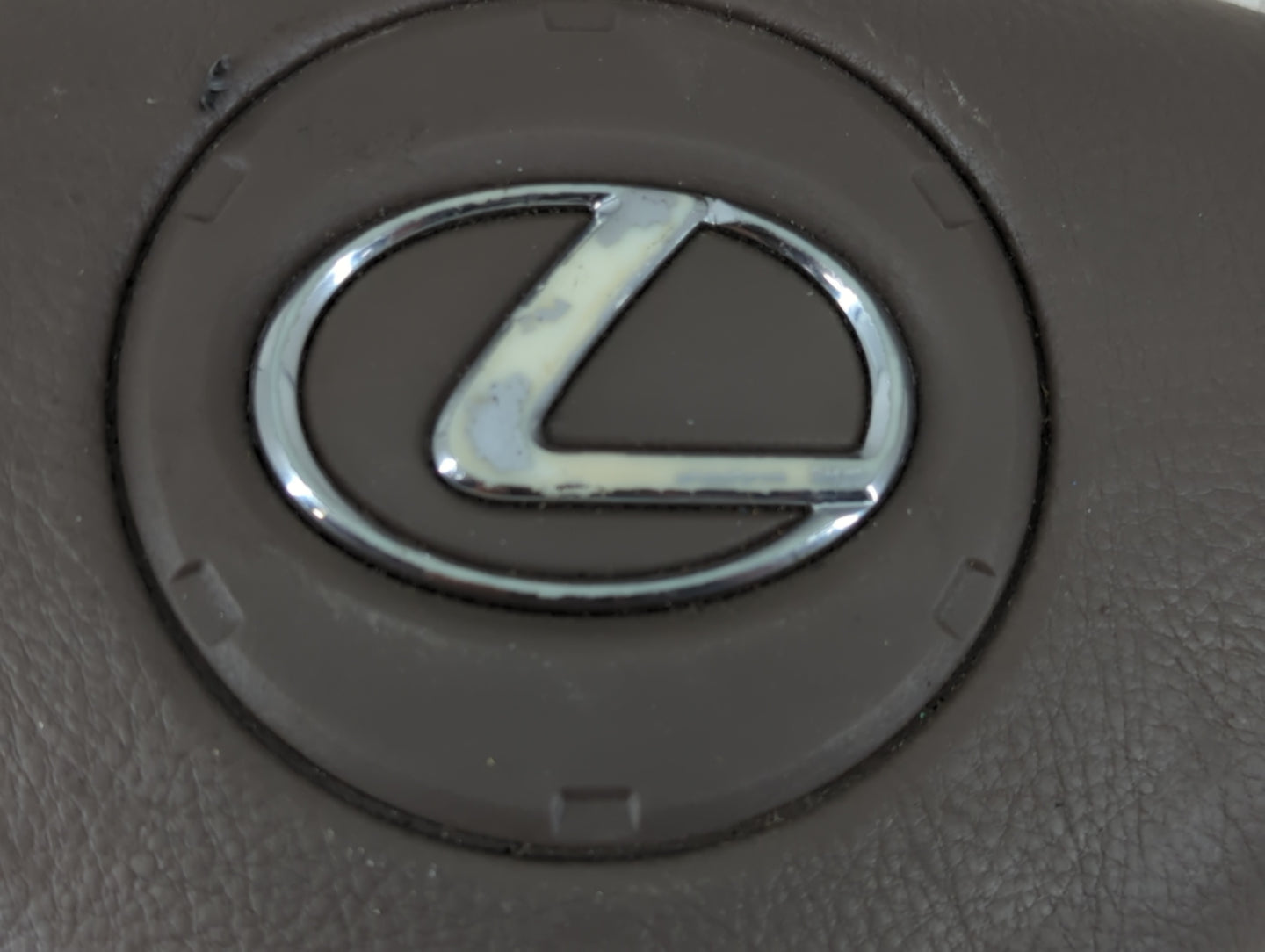 2001-2003 Lexus Rx300 Air Bag Driver Left Steering Wheel Mounted P/N:004018901CGM Fits Fits 2001 2002 2003 OEM Used Auto Par