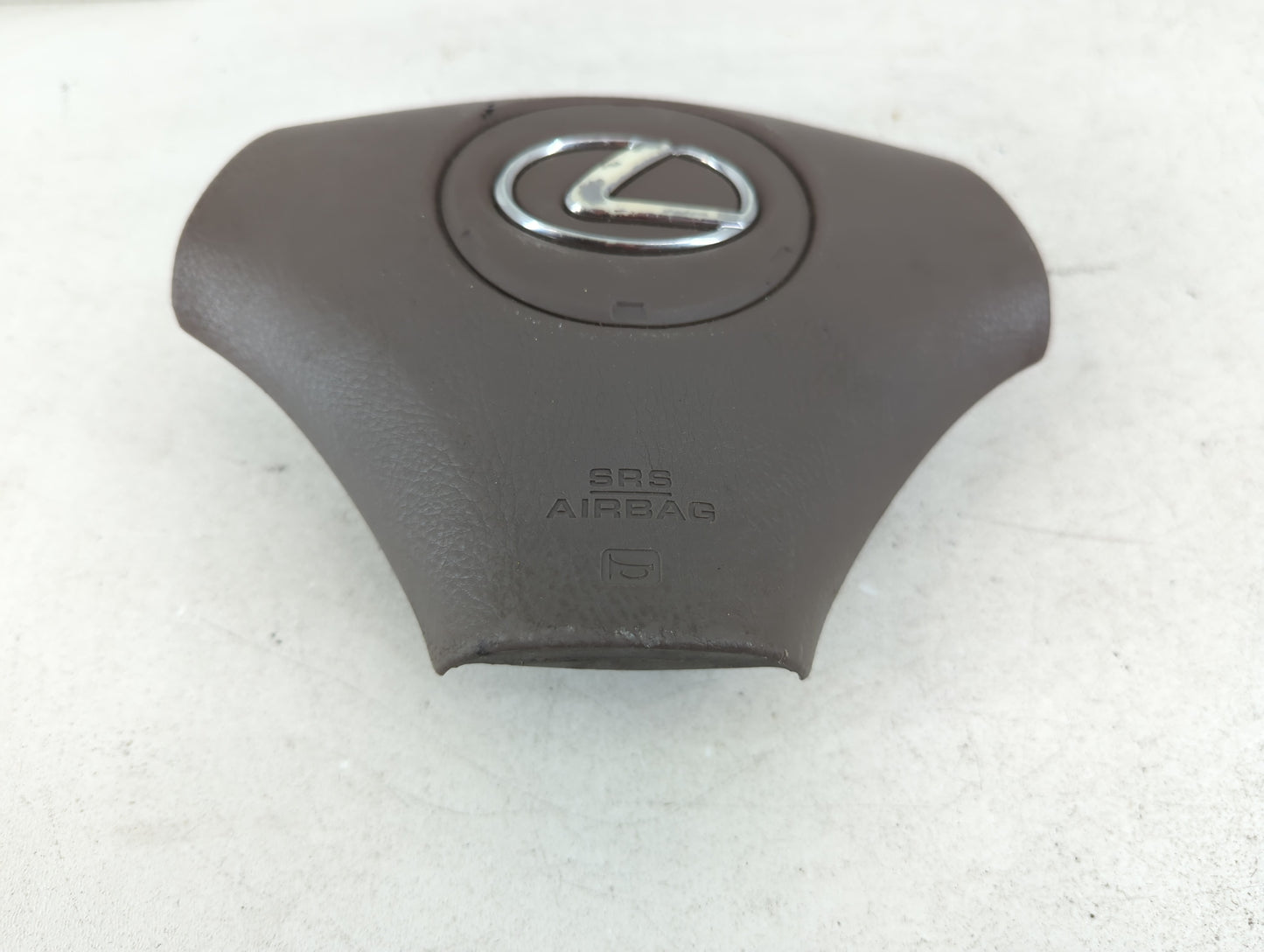 2001-2003 Lexus Rx300 Air Bag Driver Left Steering Wheel Mounted P/N:004018901CGM Fits Fits 2001 2002 2003 OEM Used Auto Par