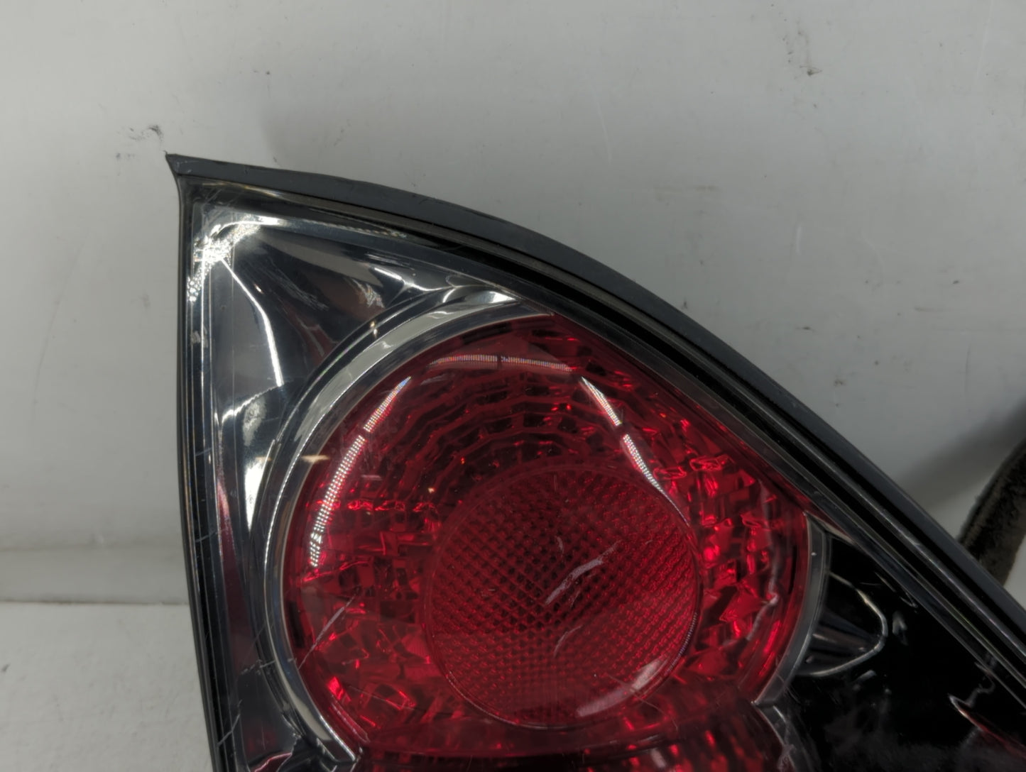 2000-2003 Lexus Rx300 Tail Light Assembly Driver Left OEM P/N:W16W 12V18W Fits Fits 2000 2001 2002 2003 OEM Used Auto Parts 