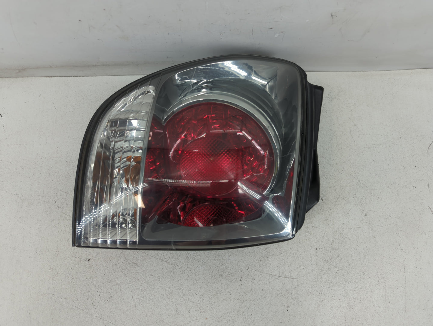 2000-2003 Lexus Rx300 Tail Light Assembly Driver Left OEM Fits Fits 2000 2001 2002 2003 OEM Used Auto Parts - Oemusedautopar