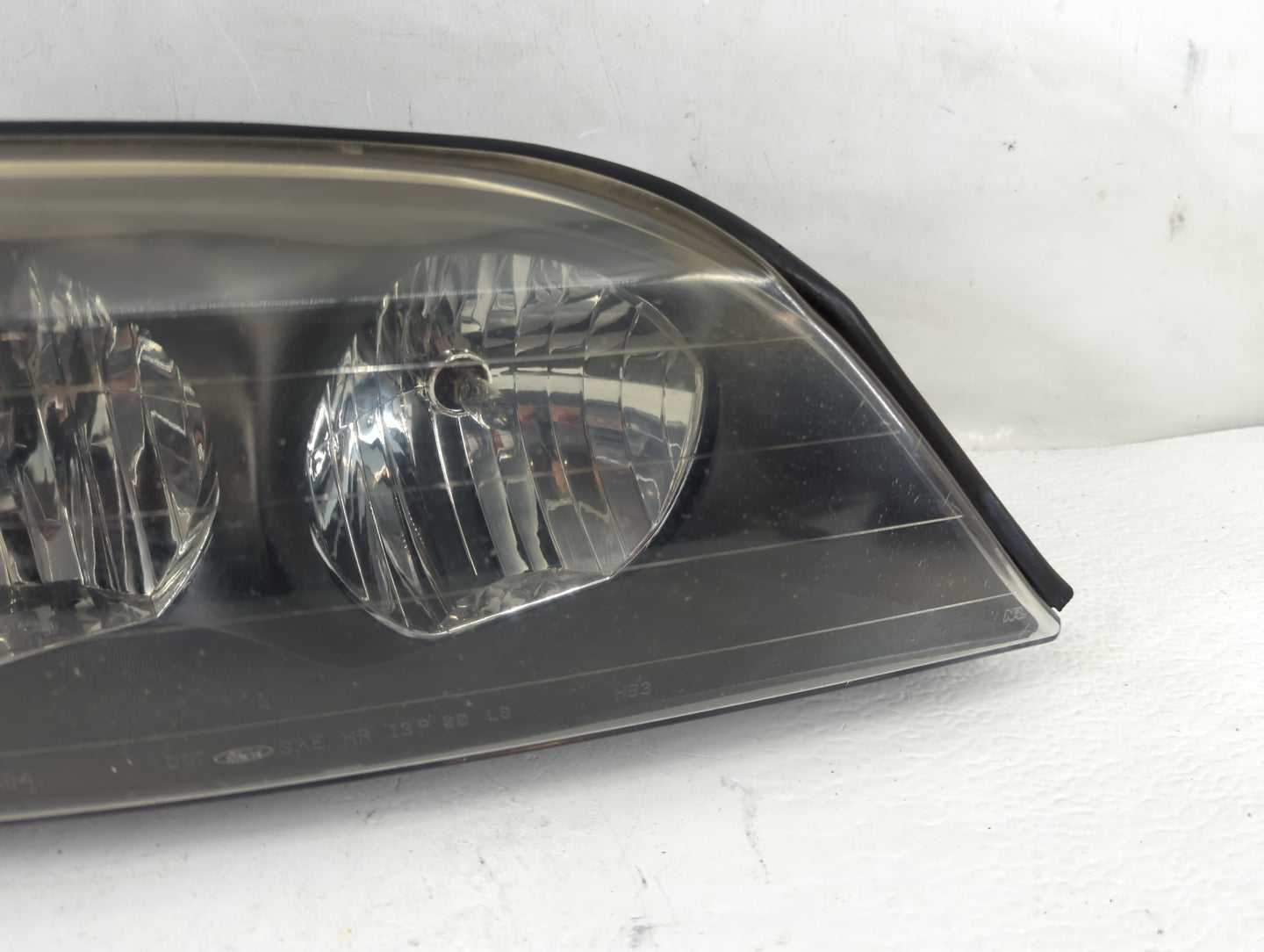 2001 Lincoln Ls Passenger Right Oem Head Light Headlight Lamp - Oemusedautoparts1.com