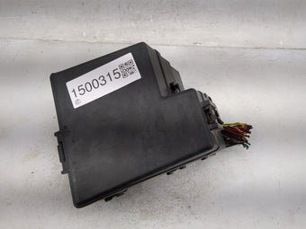 compare product 2001 Lincoln Ls Fusebox Fuse Box Panel Relay Module P/N:XW4T-14A075-C XW4T-14A067-B, 7154-4372, F57B-14B192-AA Fits OEM Used Auto Parts