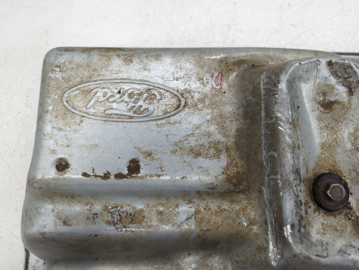 1999-2002 Lincoln Navigator Engine Oil Pan Fits Fits 1999 2000 2001 2002 2003 2004 OEM Used Auto Parts - Oemusedautoparts1.c