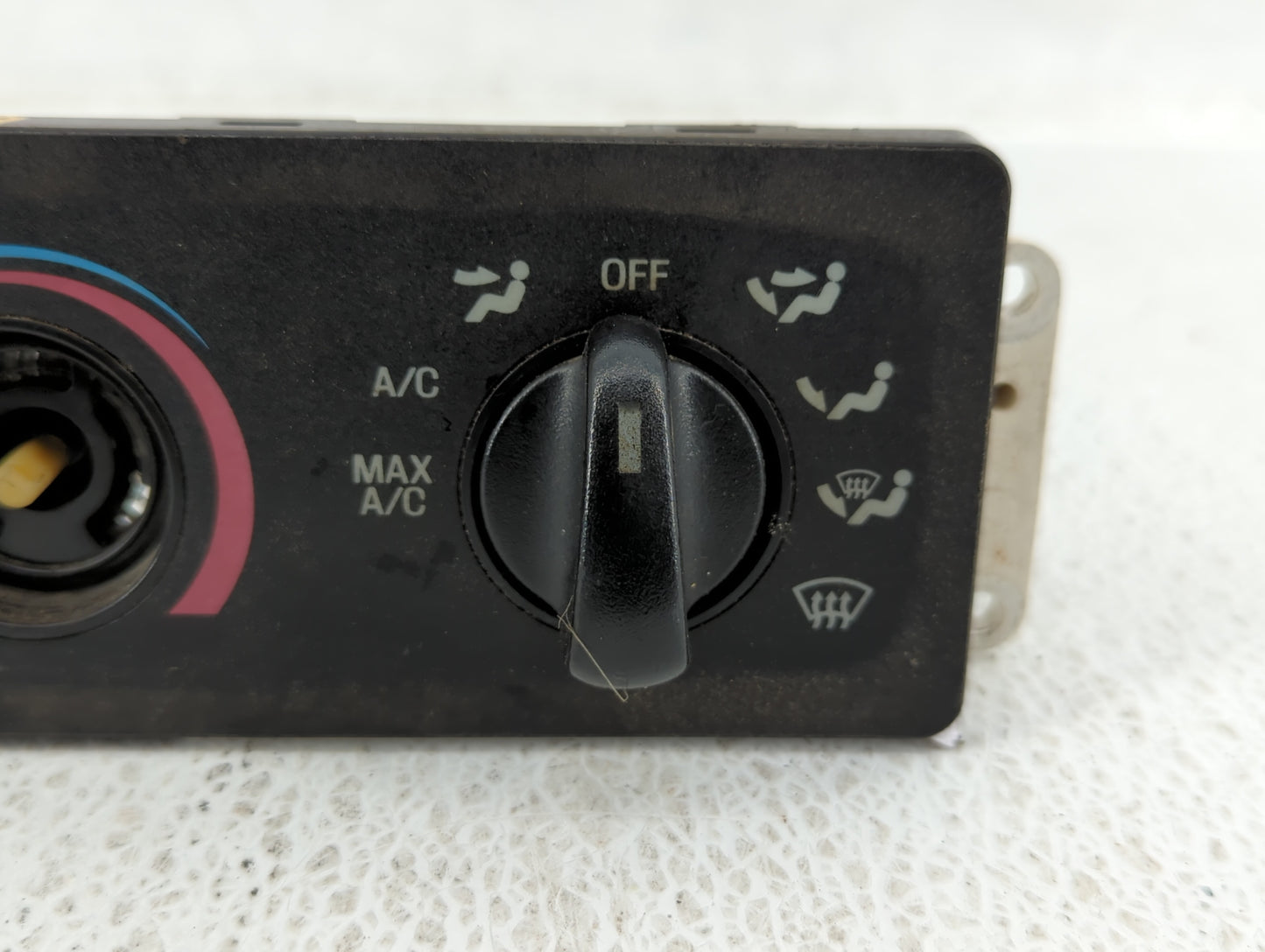2000-2002 Mazda 626 Climate Control Module Temperature AC/Heater Replacement P/N:XL5H-19C733-BA Fits Fits 2000 2001 2002 OEM