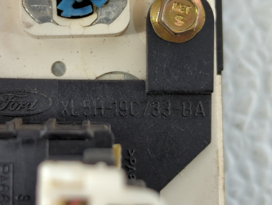 2000-2002 Mazda 626 Climate Control Module Temperature AC/Heater Replacement P/N:XL5H-19C733-BA Fits Fits 2000 2001 2002 OEM