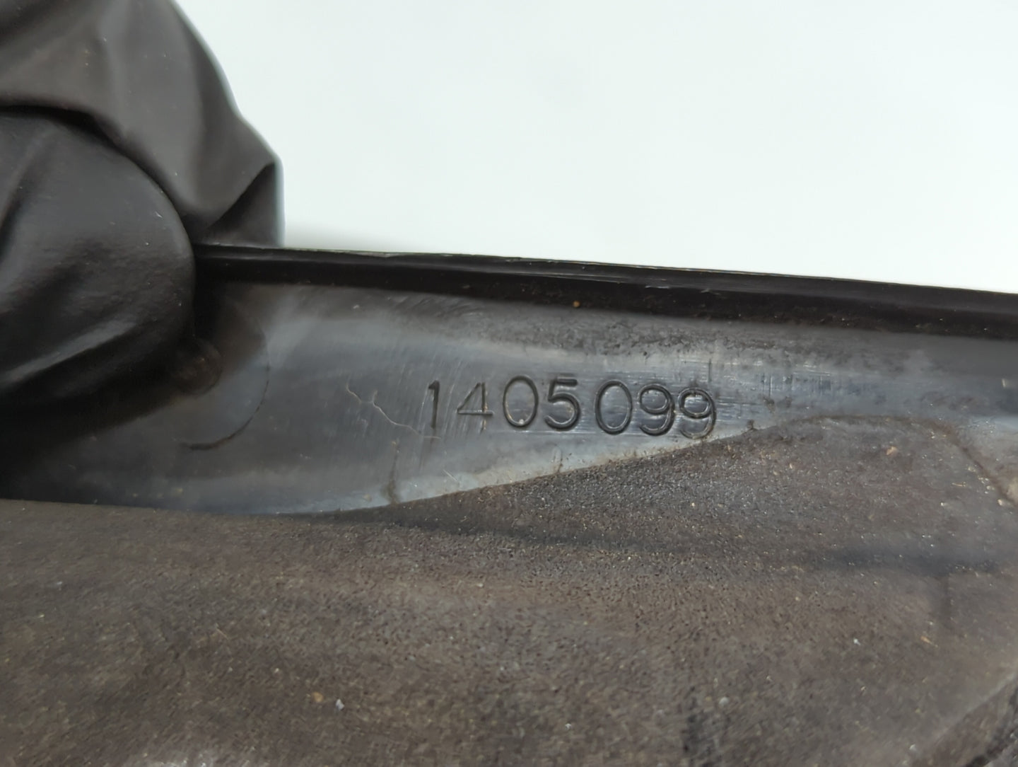 2001 Mazda B2300 Driver Side View Mirror - Left Door Mirror OEM Used - Oemusedautoparts1.com