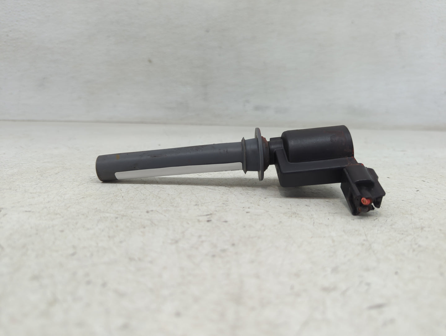 2001-2004 Mazda Tribute Ignition Coil Igniter Pack - Oemusedautoparts1.com