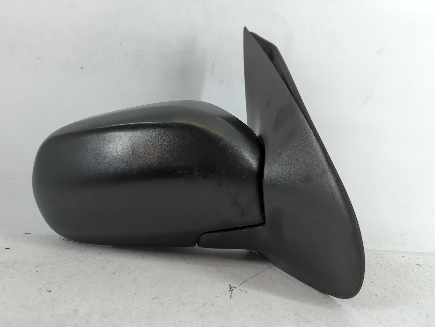 2001-2006 Mazda Tribute Passenger Side View Mirror - Right Door Mirror OEM Used - Oemusedautoparts1.com