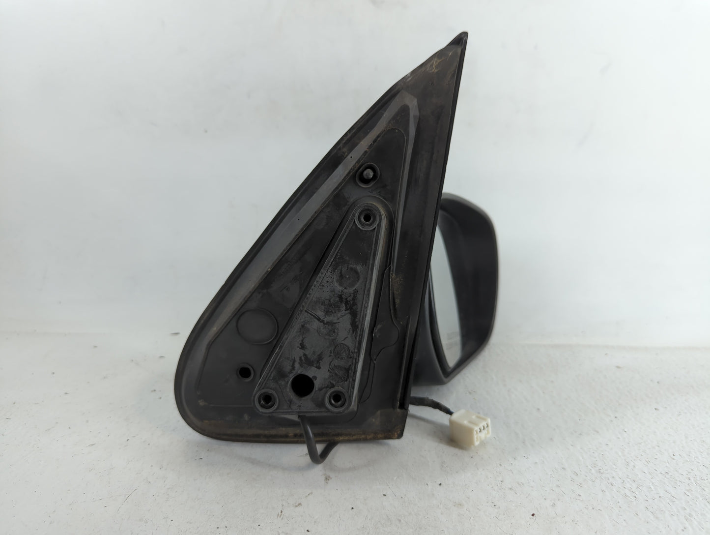2001-2006 Mazda Tribute Passenger Side View Mirror - Right Door Mirror OEM Used - Oemusedautoparts1.com