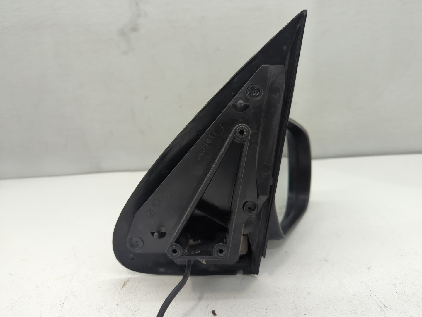 2001-2006 Mazda Tribute Side Mirror Replacement Passenger Right View Door Mirror P/N:E1101532 Fits OEM Used Auto Parts - Oem