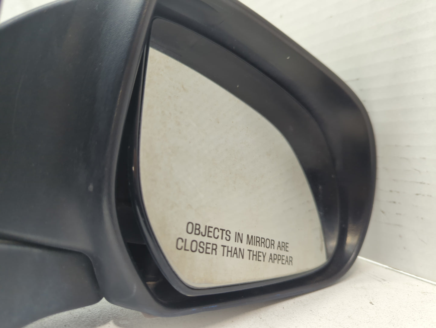 2001-2006 Mazda Tribute Side Mirror Replacement Passenger Right View Door Mirror P/N:E1101532 Fits OEM Used Auto Parts - Oem