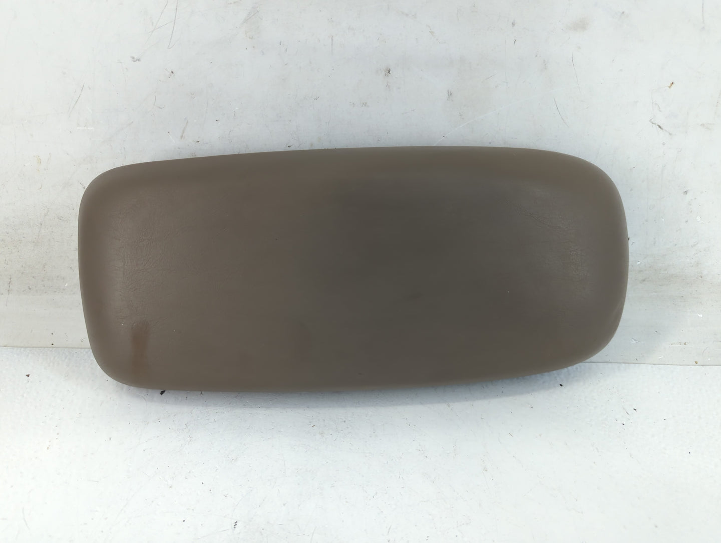 2001-2004 Mazda Tribute Center Console Armrest Cover Lid Fits Fits 2001 2002 2003 2004 OEM Used Auto Parts - Oemusedautopart