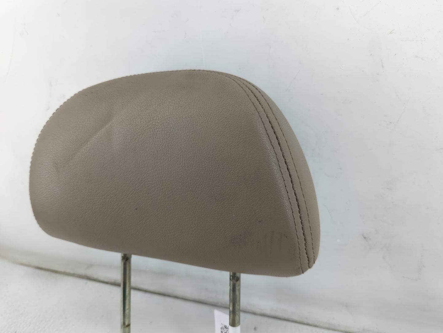 2001 Mazda Tribute Headrest Head Rest Rear Seat Fits OEM Used Auto Parts - Oemusedautoparts1.com