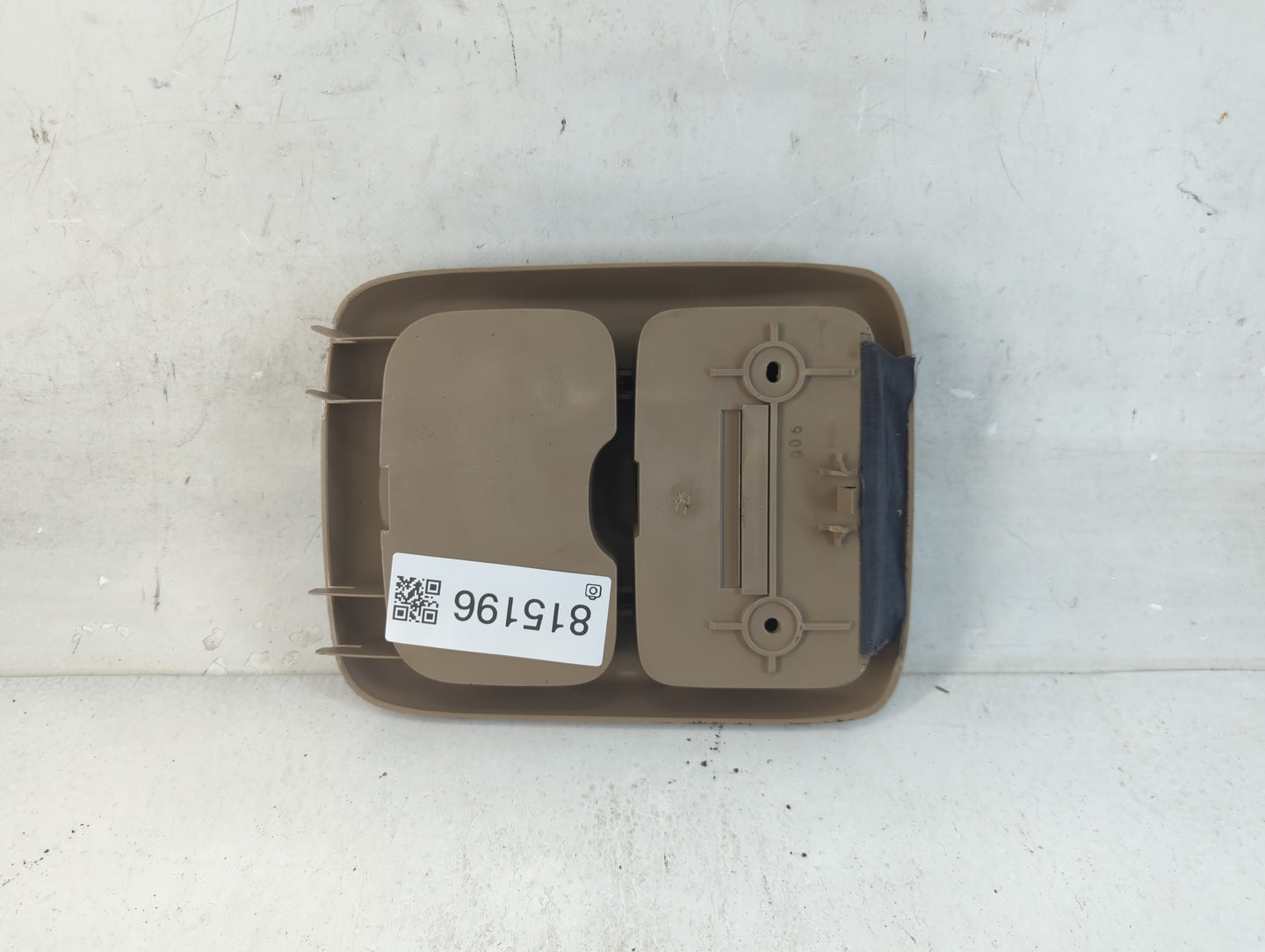 2001-2004 Mazda Tribute Overhead Roof Console Interior Dome Light - Oemusedautoparts1.com