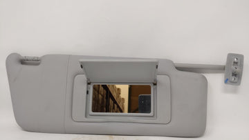 2001 Mercedes-Benz C320 Sun Visor Shade Replacement Passenger Right Mirror Fits OEM Used Auto Parts - Oemusedautoparts1.com