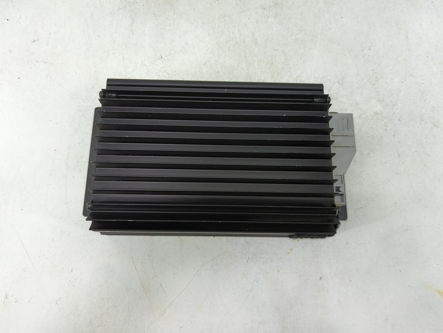 Mercedes-benz E-class Radio Speaker Amplifier 1464860 - Oemusedautoparts1.com