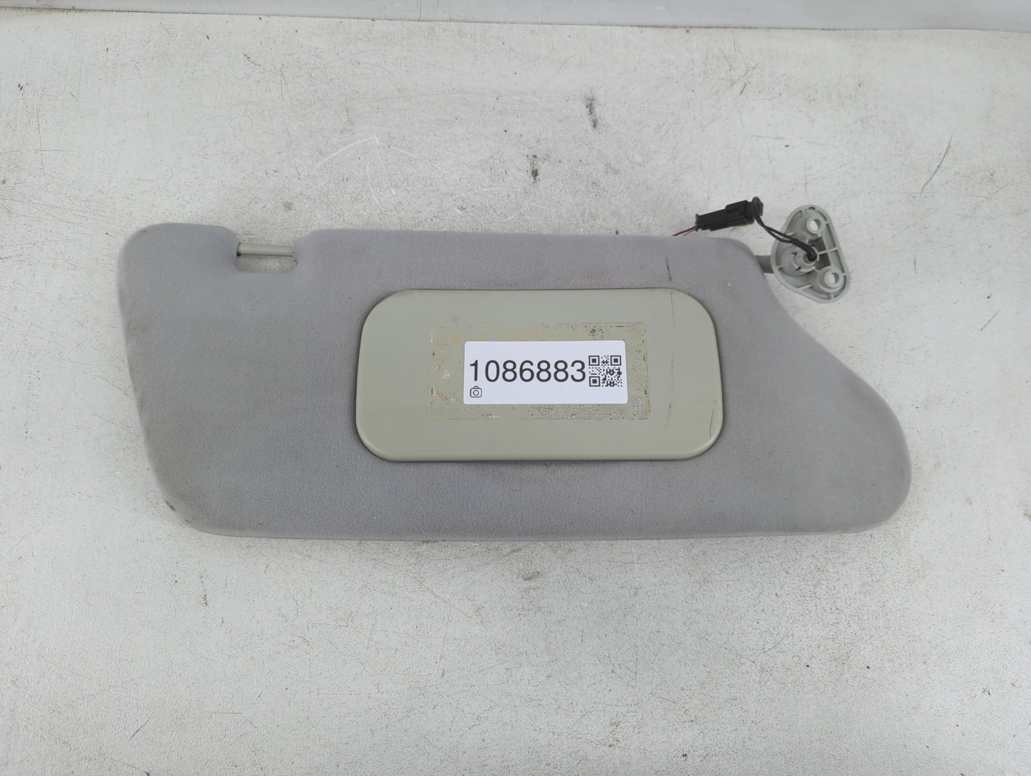 2000-2001 Mercedes-Benz Ml320 Sun Visor Shade Replacement Passenger Right Mirror Fits Fits 2000 2001 OEM Used Auto Parts - O