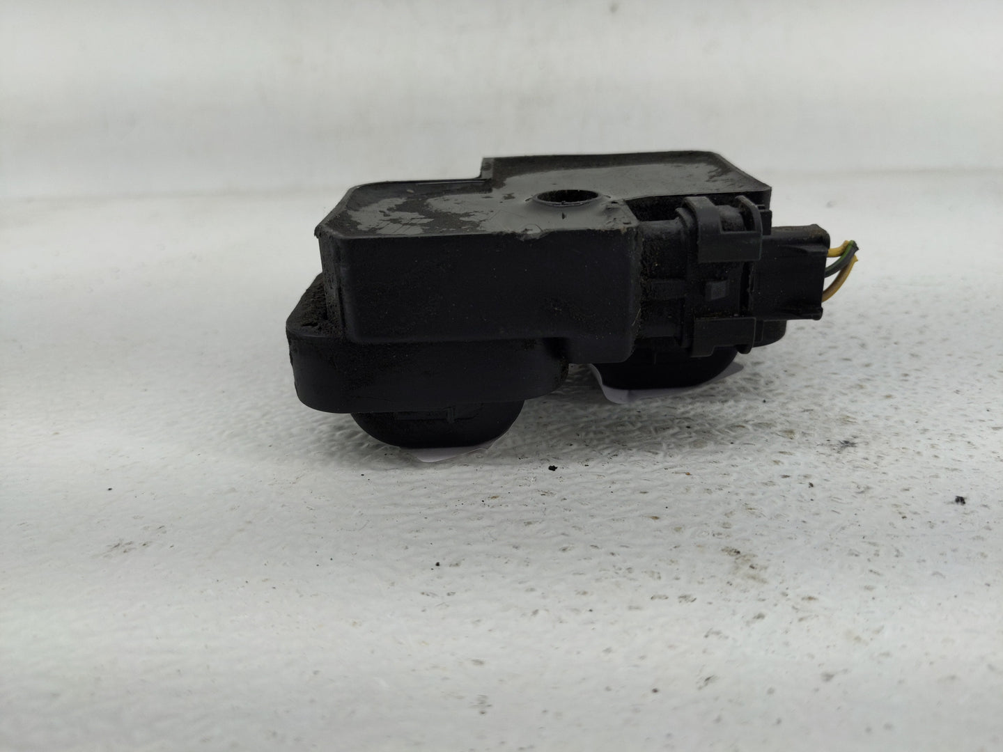 2001 Mercedes-benz S430 Ignition Coil Igniter Pack - Oemusedautoparts1.com