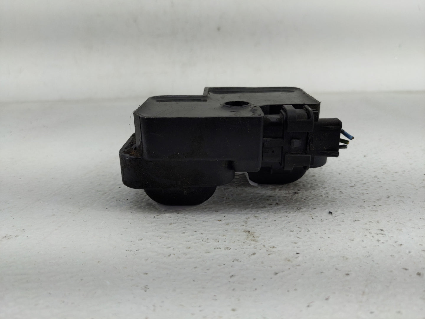 2001 Mercedes-benz S430 Ignition Coil Igniter Pack - Oemusedautoparts1.com