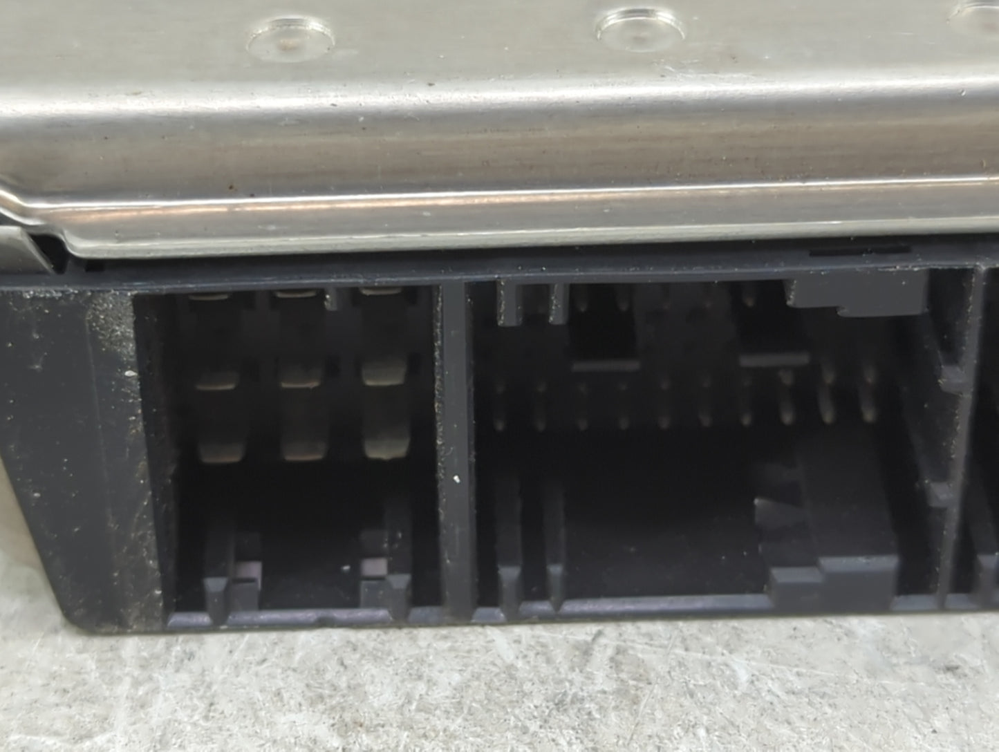 2001-2002 Mercedes-Benz Slk PCM Engine Control Computer ECU ECM PCU OEM P/N:A0275459332 0261206676 Fits Fits 2001 2002 OEM U