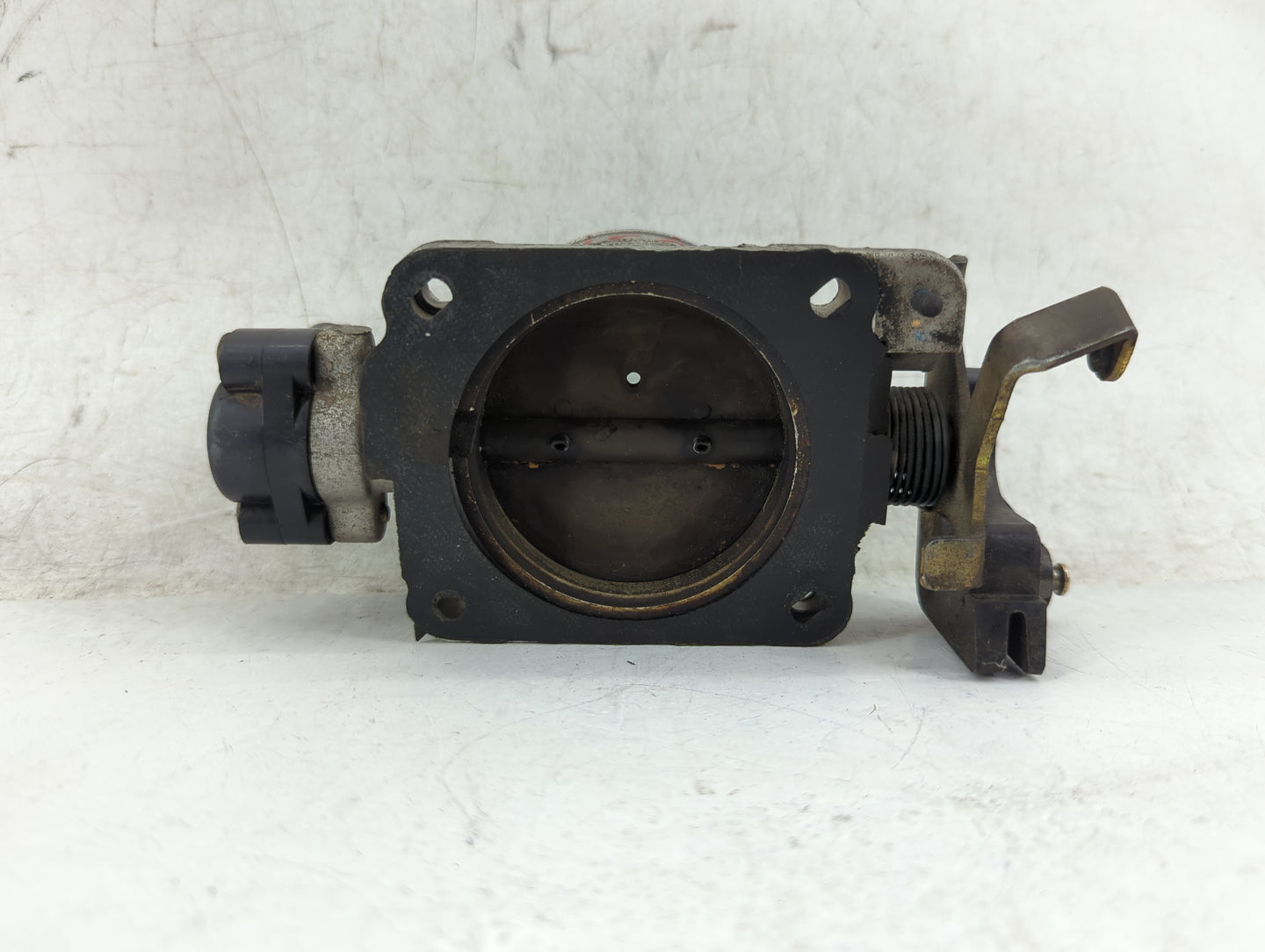 1998-2004 Mercury Grand Marquis Throttle Body P/N:F8ZU-AE Fits Fits 1998 1999 2000 2001 2002 2003 2004 OEM Used Auto Parts -