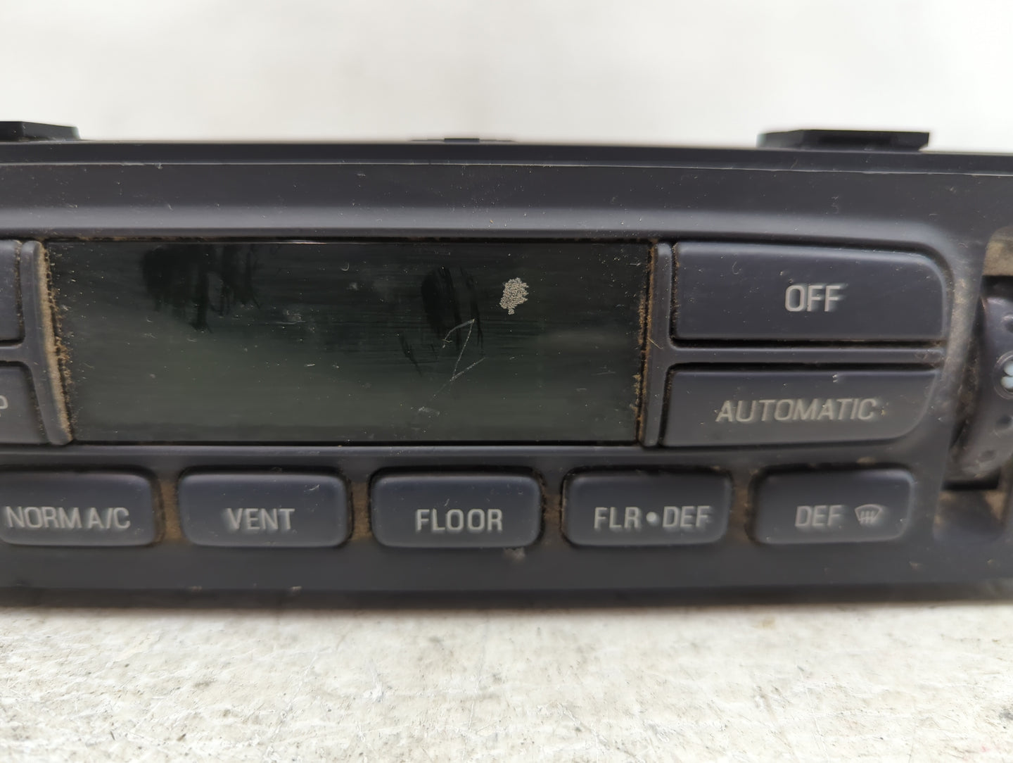 2001-2002 Mercury Grand Marquis Climate Control Module Temperature AC/Heater Replacement P/N:1W7H-19C933-AA Fits Fits 2001 2