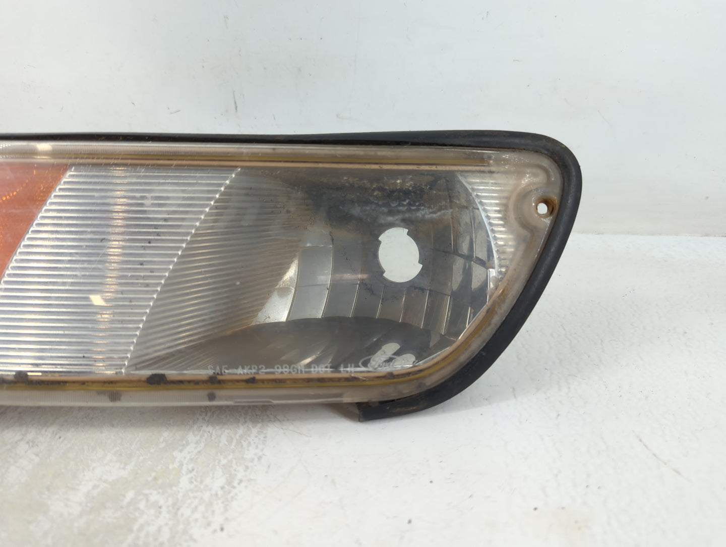 2001 Mercury Grand Marquis Driver Left Oem Head Light Headlight Lamp - Oemusedautoparts1.com