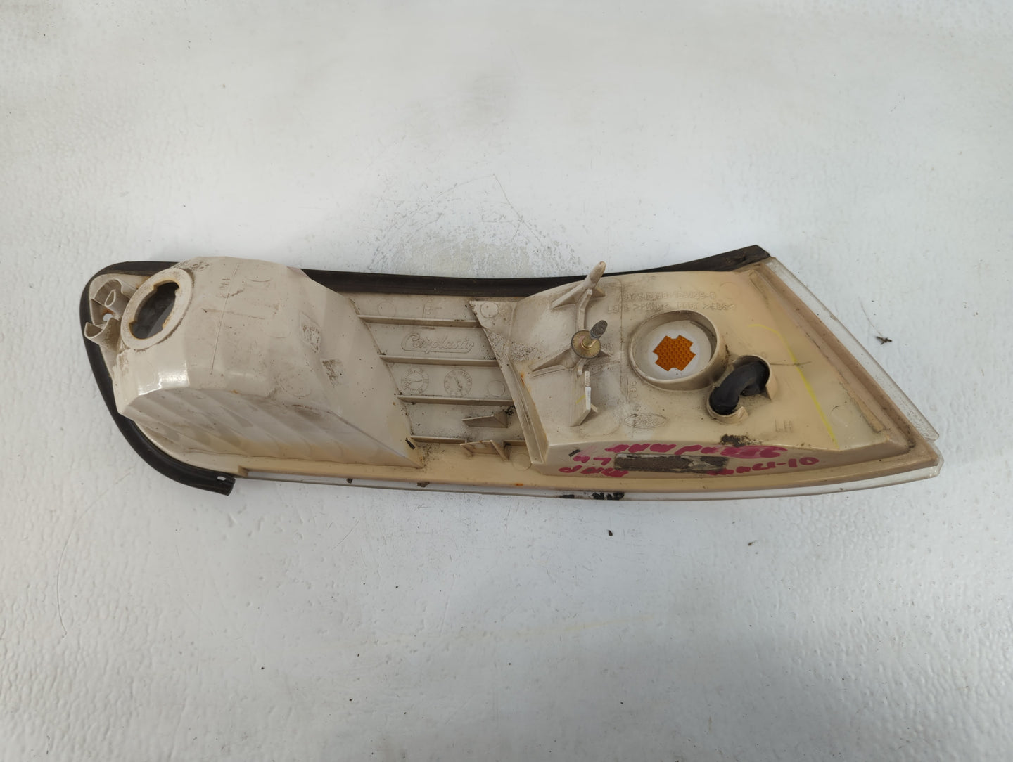 2001 Mercury Grand Marquis Driver Left Oem Head Light Headlight Lamp - Oemusedautoparts1.com