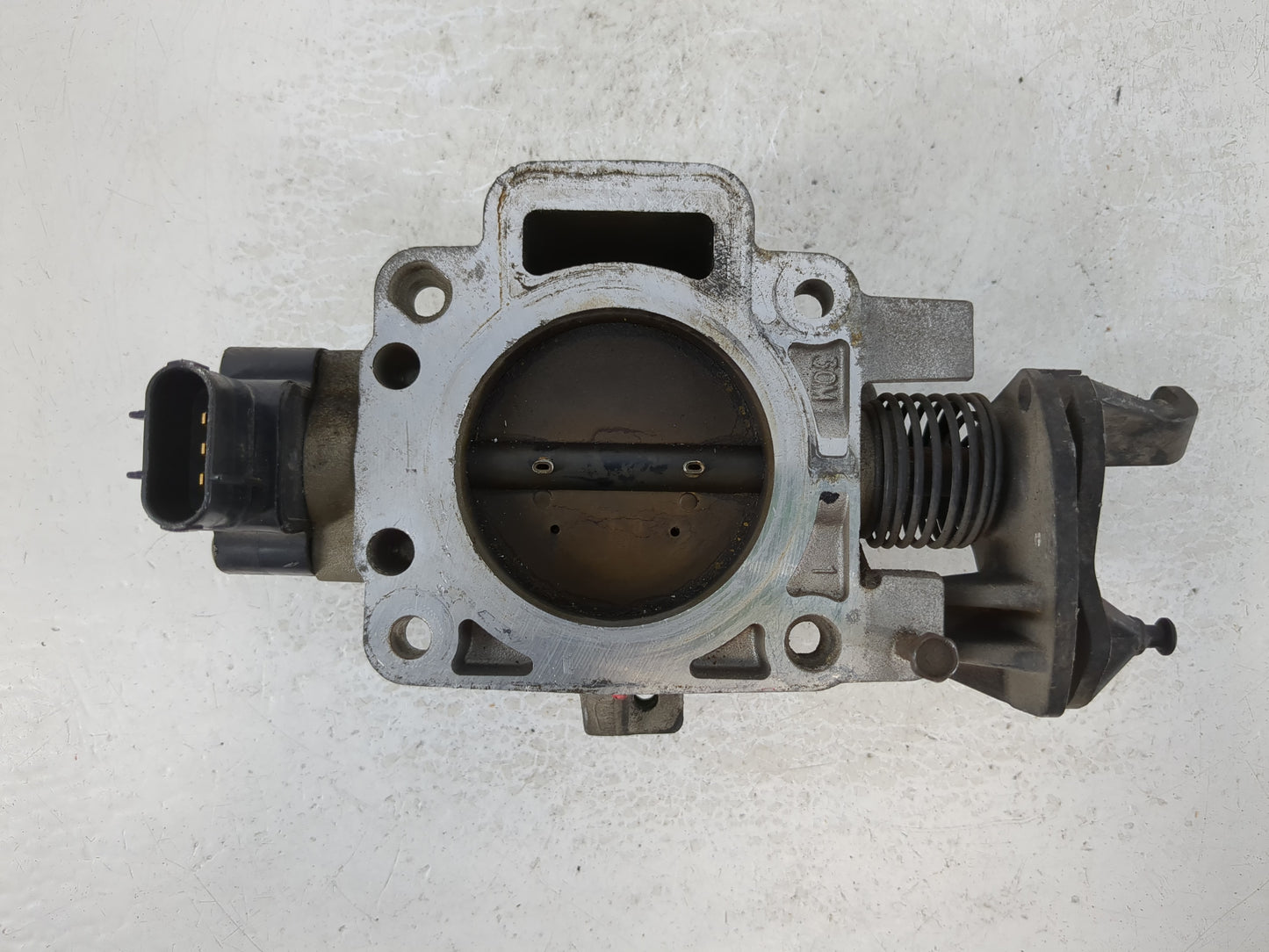 2000-2005 Mercury Sable Throttle Body P/N:FRRF 9B389 BA Fits Fits 2000 2001 2002 2003 2004 2005 2006 2007 OEM Used Auto Part