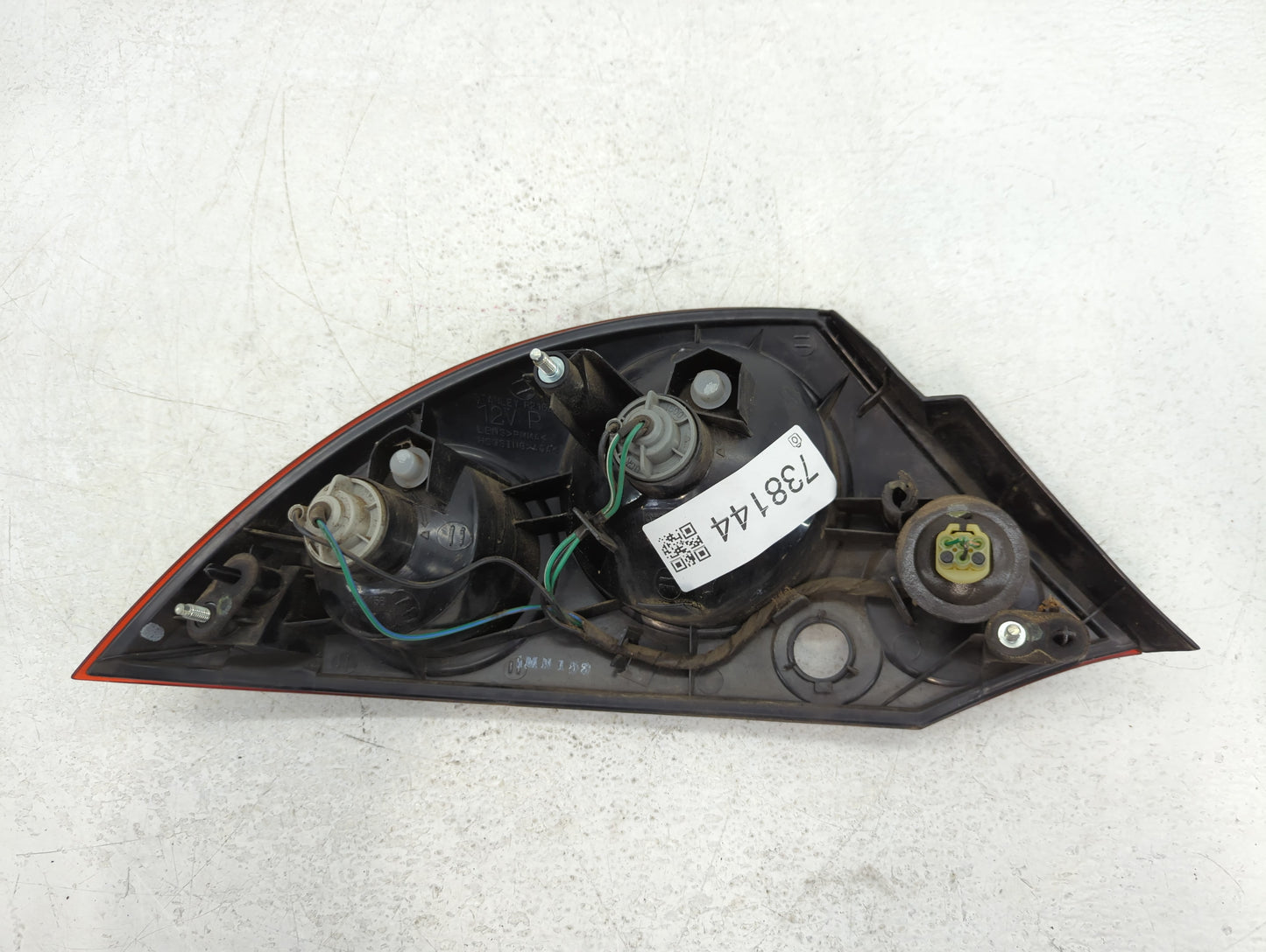 2001-2002 Mitsubishi Eclipse Tail Light Assembly Passenger Right OEM Fits Fits 2001 2002 OEM Used Auto Parts - Oemusedautopa