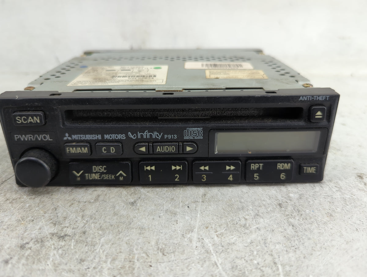 2001 Mitsubishi Galant Radio AM FM Cd Player Receiver Replacement P/N:P913 2-0000027905 Fits Fits 2000 OEM Used Auto Parts -