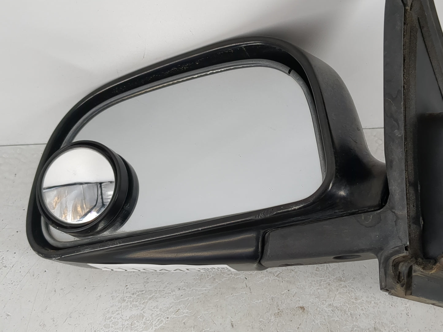 2000-2001 Mitsubishi Mirage Driver Side View Mirror - Left Door Mirror OEM Used - Oemusedautoparts1.com