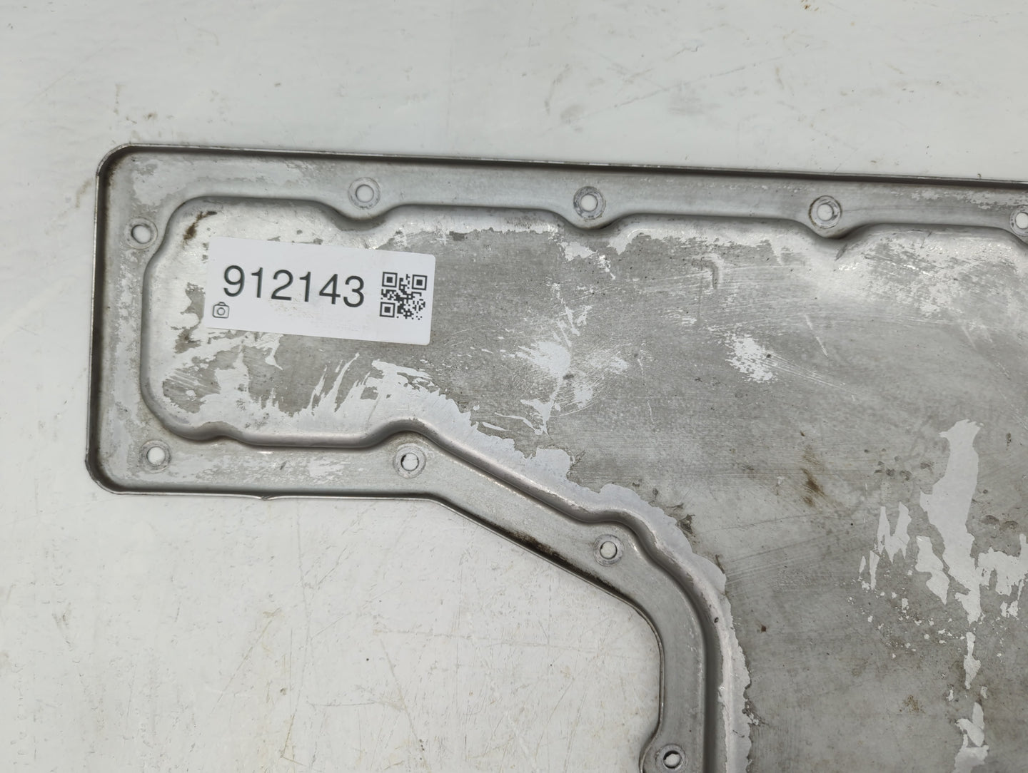 1997-2002 Mitsubishi Mirage Engine Oil Pan Fits Fits 1997 1998 1999 2000 2001 2002 OEM Used Auto Parts - Oemusedautoparts1.c