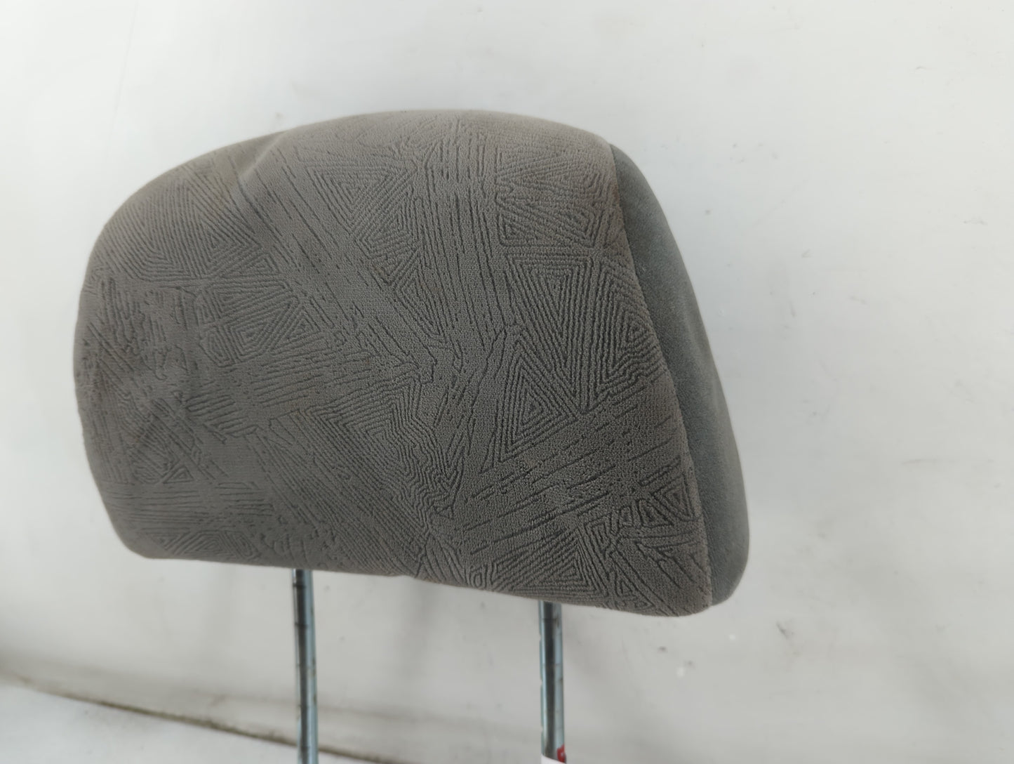 2001 Mitsubishi Montero Headrest Head Rest Front Driver Passenger Seat Fits OEM Used Auto Parts - Oemusedautoparts1.com